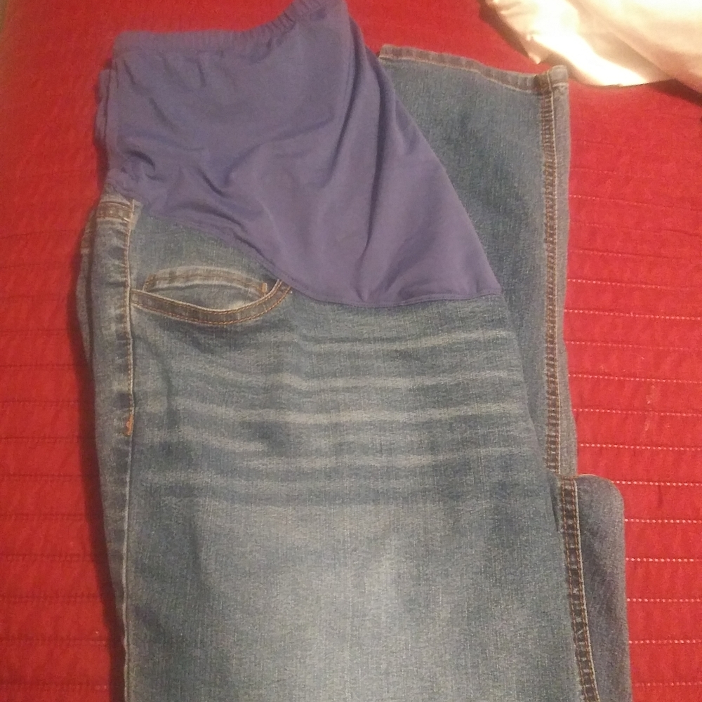 Maternity jeans